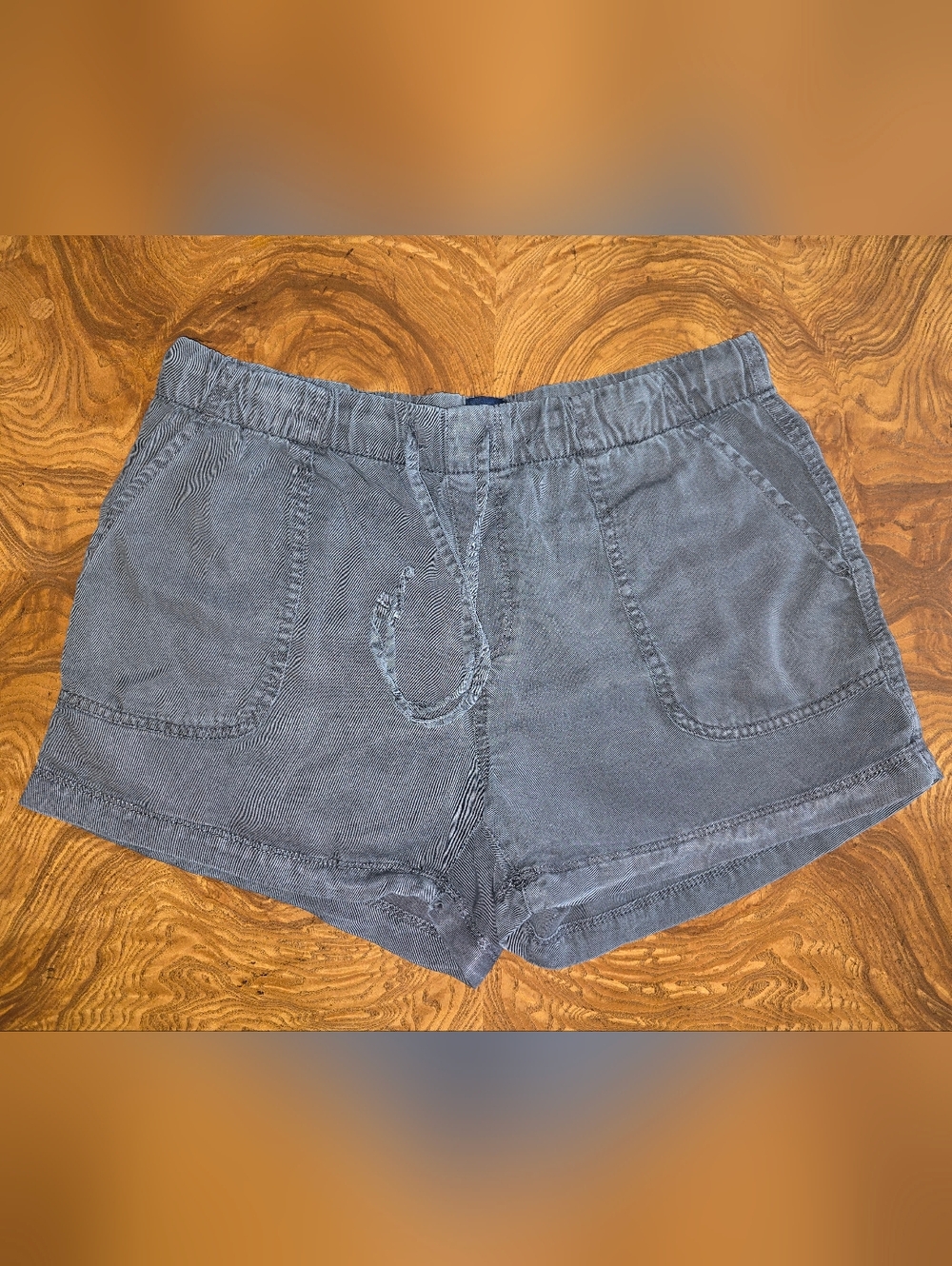 GAP Tencel Shorts Lyocell Pull-On Drawstring Charcoal Grey Womens size Small